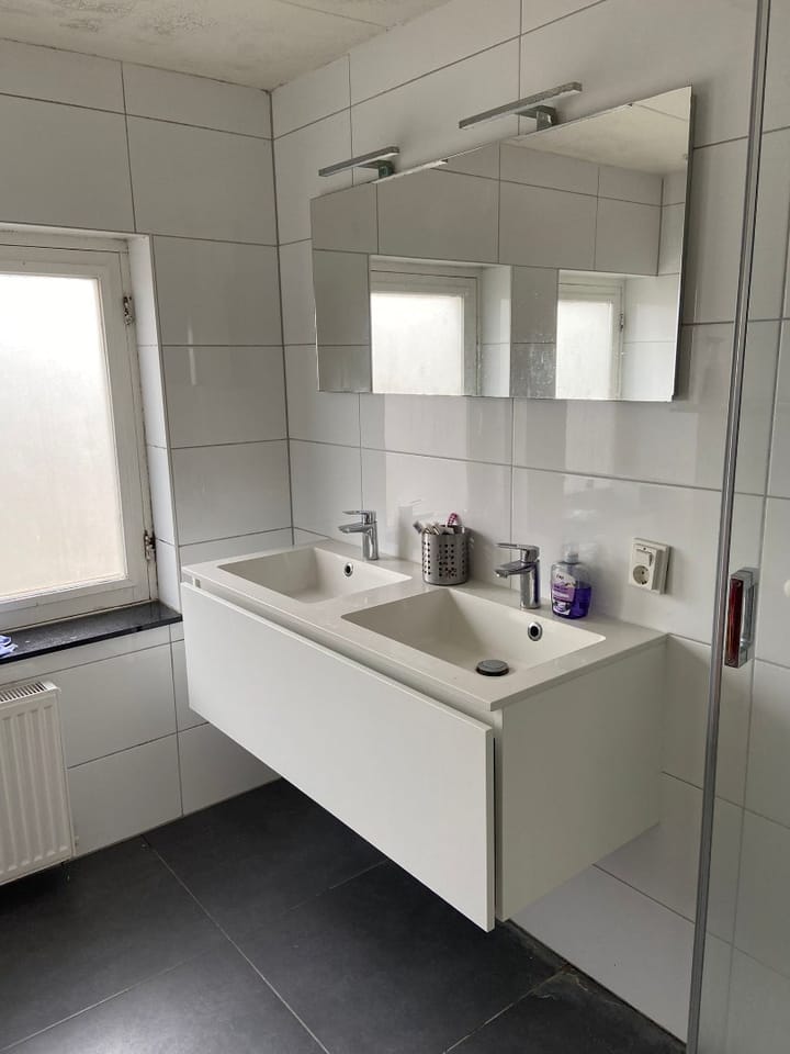 Hoekwoning te huur: Burgemeester van Oppenstraat 129, Maastricht