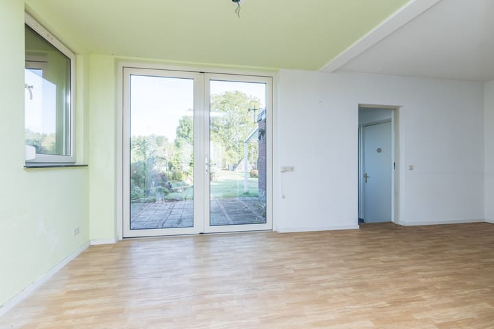 Twee-onder-één-kap te koop: Molenweg 5, Wijnandsrade