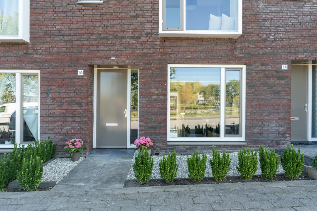 Foto 11 van Roer 16