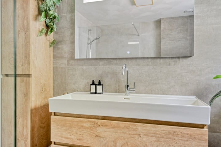 Tussenwoning te koop: Rossinistraat 45, Waalwijk