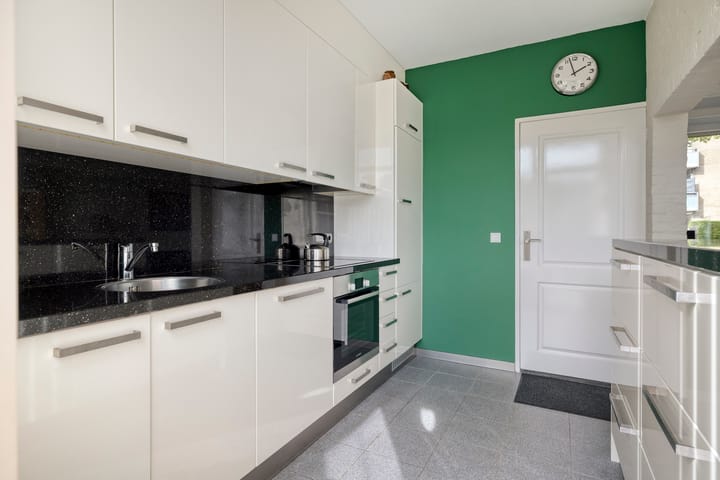 Tussenwoning te koop: Witte de Withstraat 35, Best