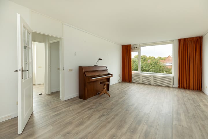 Photo 2 of Johannes Geradtsweg 72-20