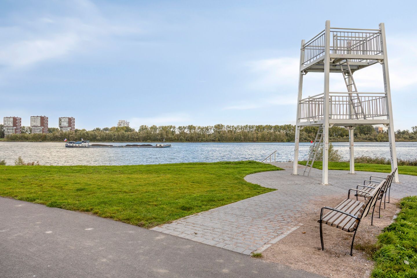 Photo 50 of Maasboulevard 247