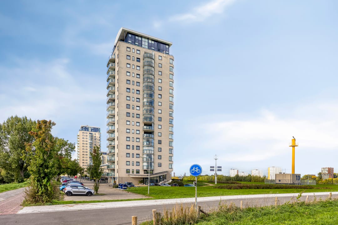 Photo 47 of Maasboulevard 247