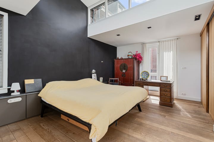 Hoekwoning te koop: Sint Bavostraat 45, Rijsbergen