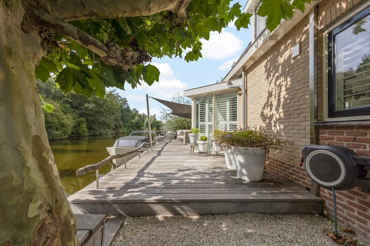 Vrijstaande woning te koop: Scheendijk 5-6, Breukelen