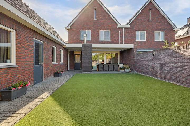 Photo 2 of Hoevense Akker 7