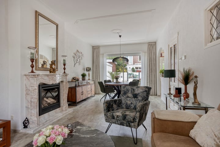 Hoekwoning te koop: Burgemeester Palingstraat 1, Alkmaar