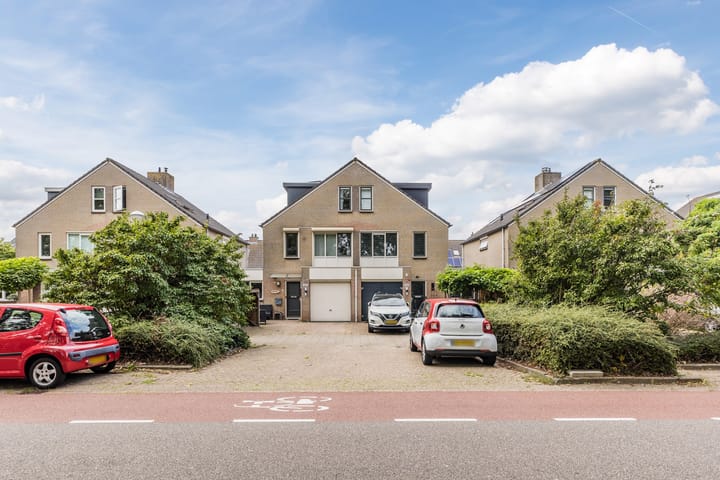Tussenwoning te koop: Hoofdweg 789A, Hoofddorp