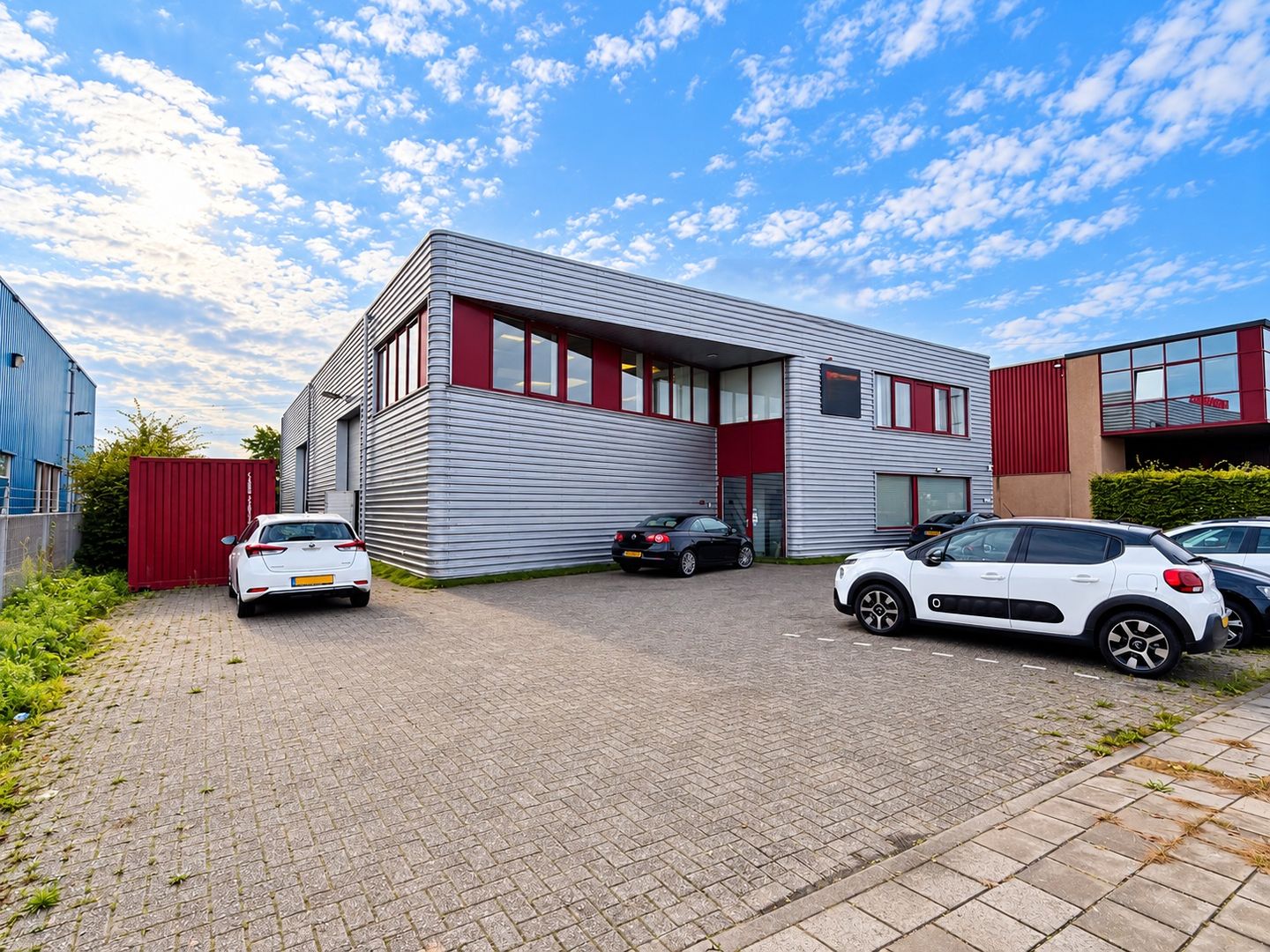 Bekijk foto 3 van Kryptonstraat 102