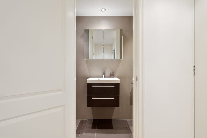 Studio te koop: Overtoom 540D2, Amsterdam