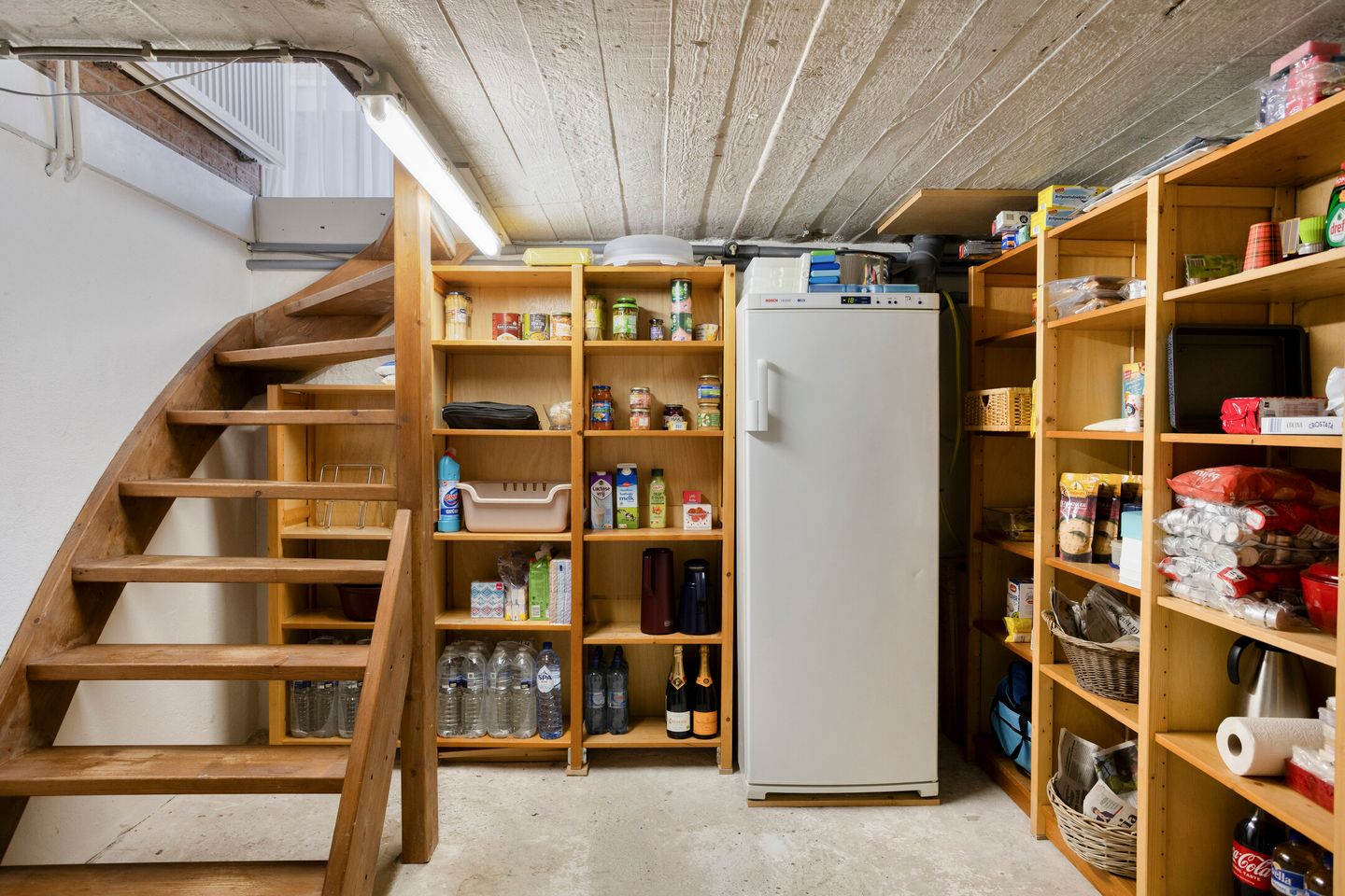 Photo 35 of Pieter Langendijkstraat 34
