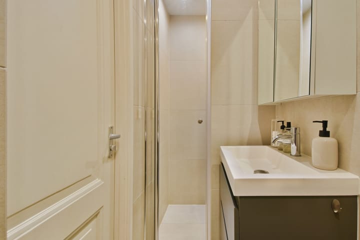 Studio te koop: Tweede Kostverlorenkade 151-3, Amsterdam