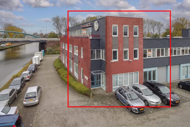Sniep 51, Diemen