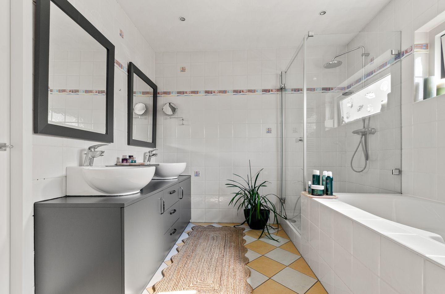 Photo 35 of Veenlanden 151