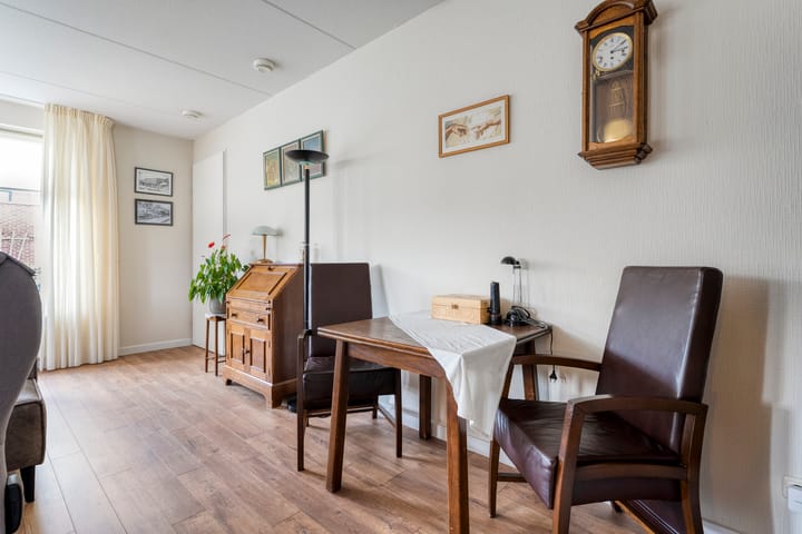 Hoekwoning te koop: Van Kouwenborchstraat 23, Hardenberg