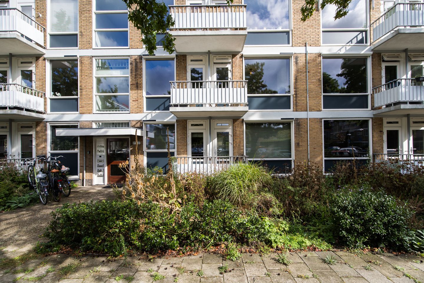 Photo 5 of Hijmans van den Berghlaan 6