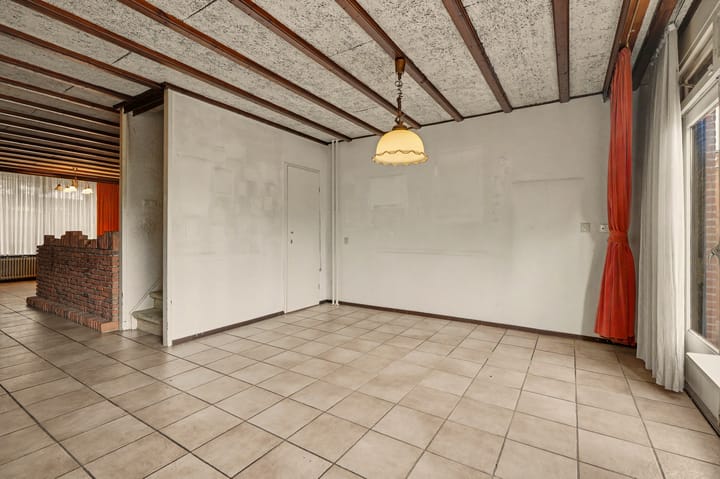 Tussenwoning te koop: Hertog Alvastraat 10, Venlo