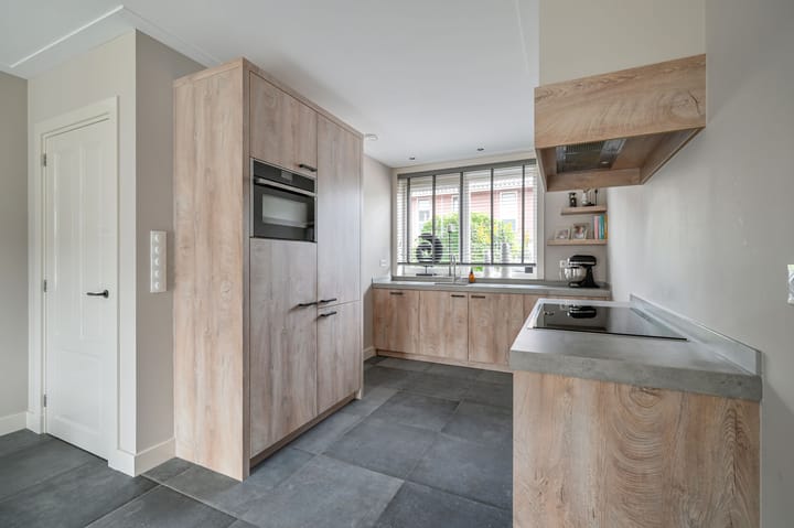 Hoekwoning te koop: De Schans 27, Wekerom
