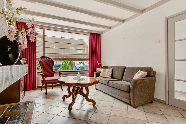 Tussenwoning te koop: Slingerlandstraat 21, Meerkerk
