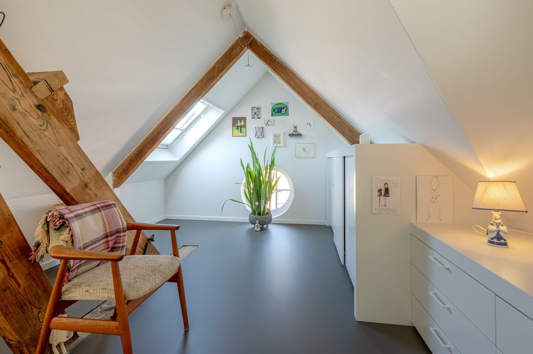 Photo 22 of Maximiliaanstraat 19-D