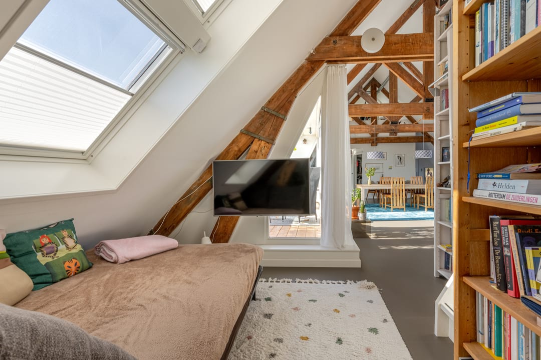 Photo 31 of Maximiliaanstraat 19-D