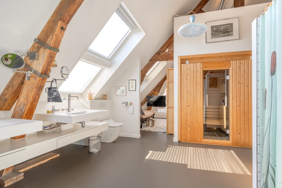 Photo 28 of Maximiliaanstraat 19-D