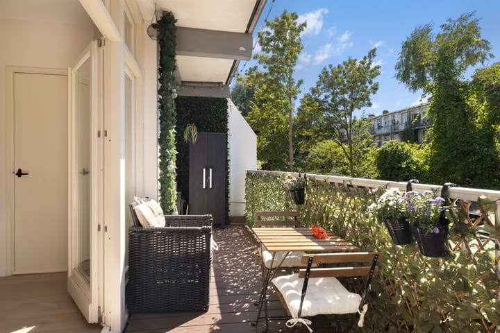Appartement te koop: Bestevâerstraat 123-1, Amsterdam