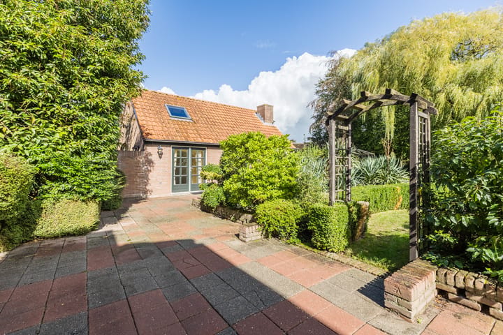 Vrijstaande woning te koop: Leijsenstraat 32A, Oosterhout (Nb)