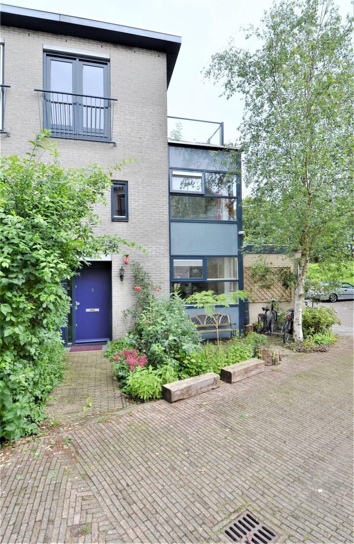 Hoekwoning te huur: Buiksloterbreek 65, Amsterdam