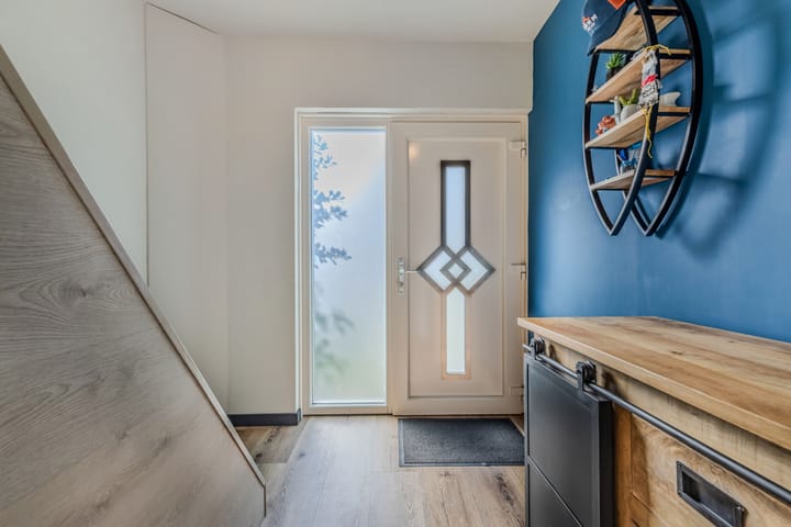Tussenwoning te koop: P.A. de Genestetstraat 15, Harlingen