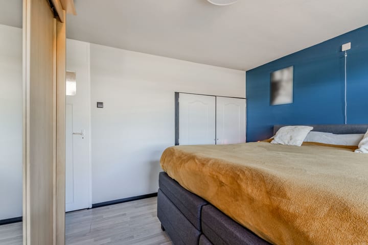 Tussenwoning te koop: P.A. de Genestetstraat 15, Harlingen