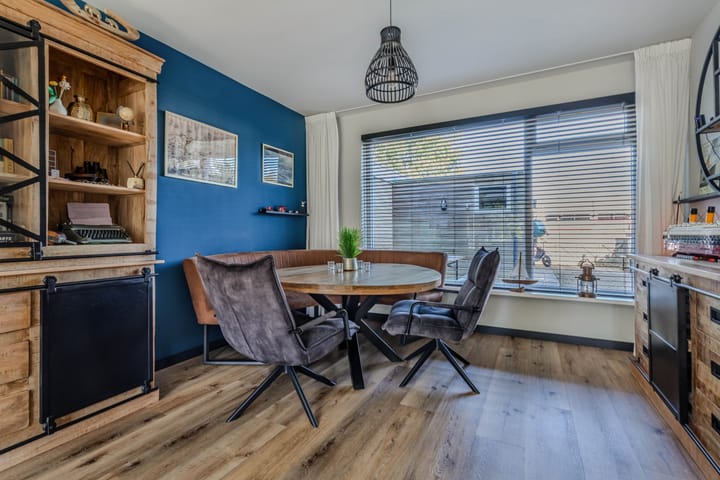 Tussenwoning te koop: P.A. de Genestetstraat 15, Harlingen