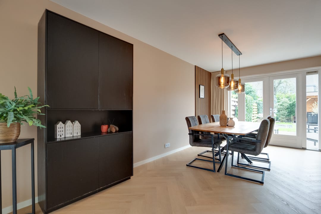 Photo 7 of Voorstebree 7