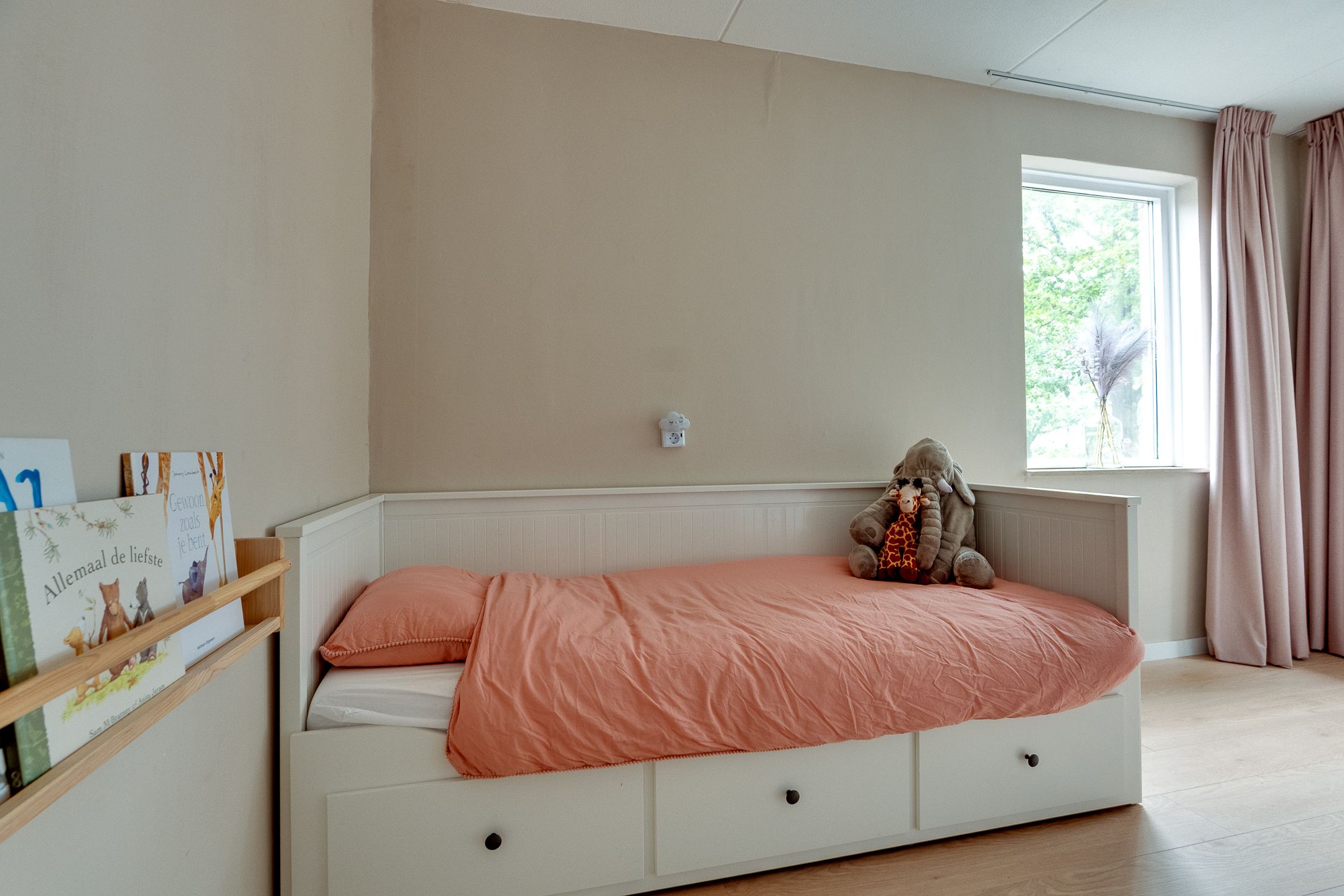 Photo 21 of Voorstebree 7