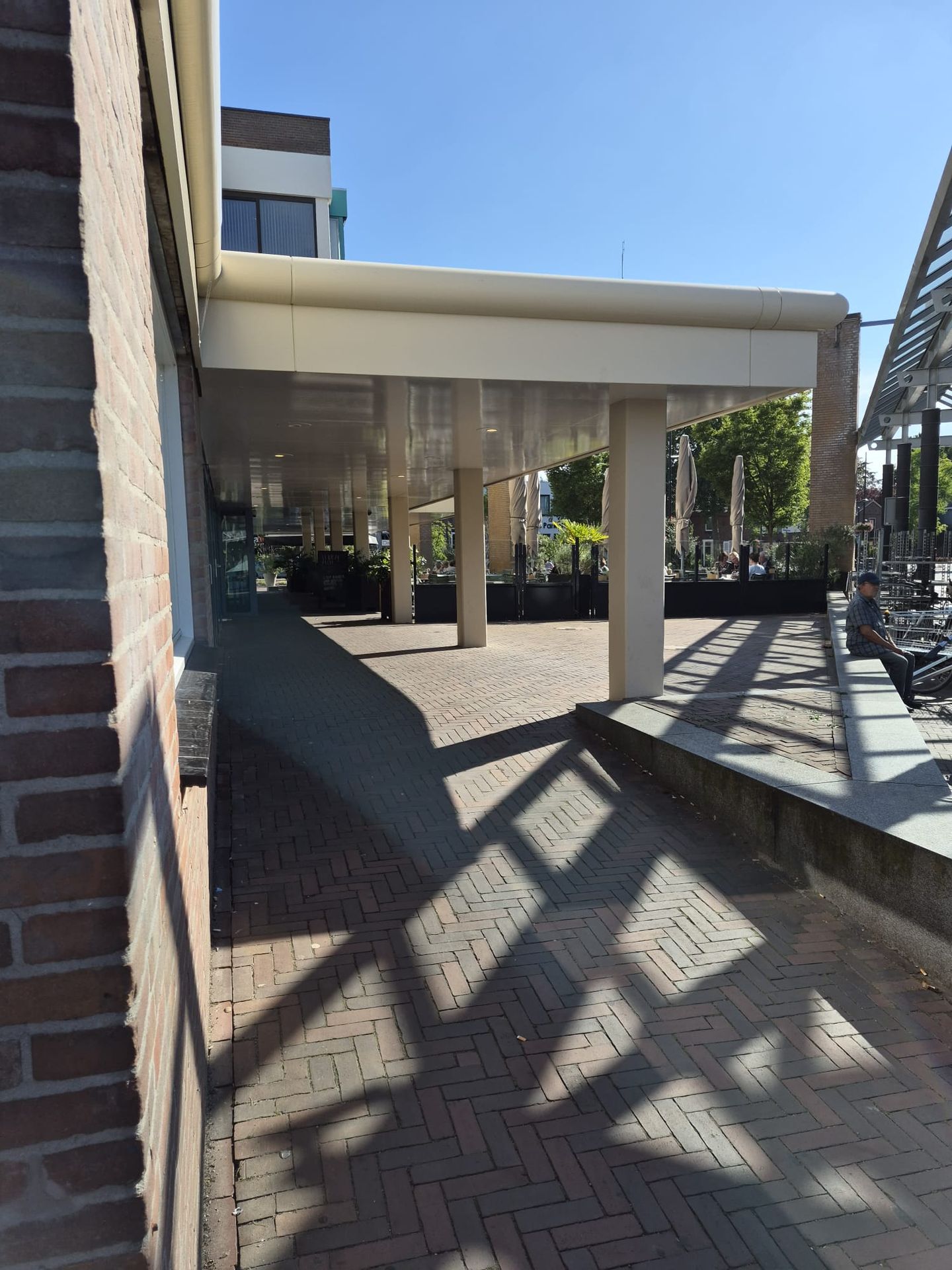 Bekijk foto 3 van Louis Jansenplein 16