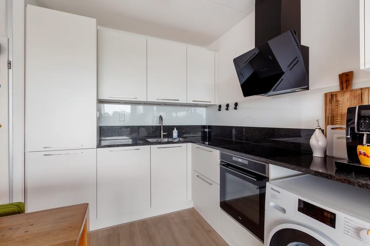 Photo 4 of Catharina van Rennesstraat 176