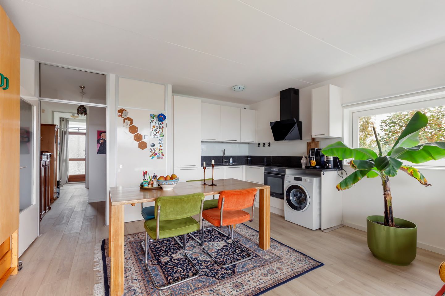 Photo 10 of Catharina van Rennesstraat 176