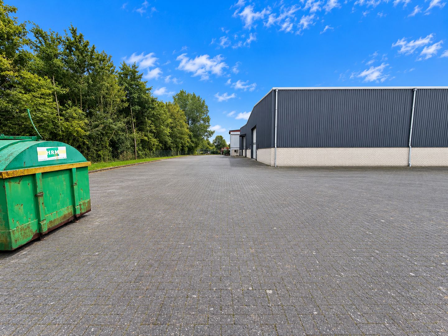 View photo 4 of Transportweg 9-B