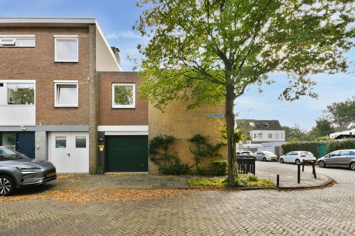 Hoekwoning te koop: Van Hogendorpstraat 75, Haarlem