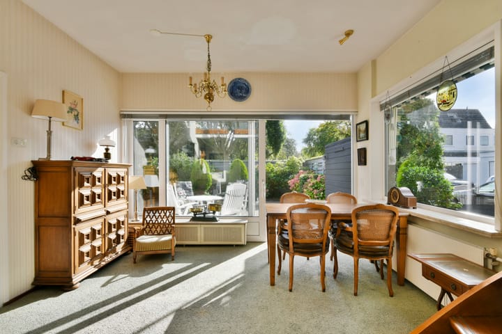 Hoekwoning te koop: Van Hogendorpstraat 75, Haarlem
