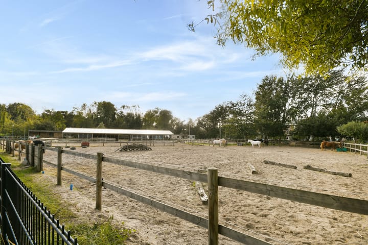 Hoekwoning te koop: Van Hogendorpstraat 75, Haarlem