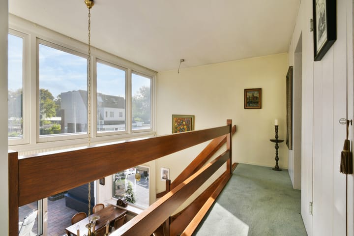 Hoekwoning te koop: Van Hogendorpstraat 75, Haarlem