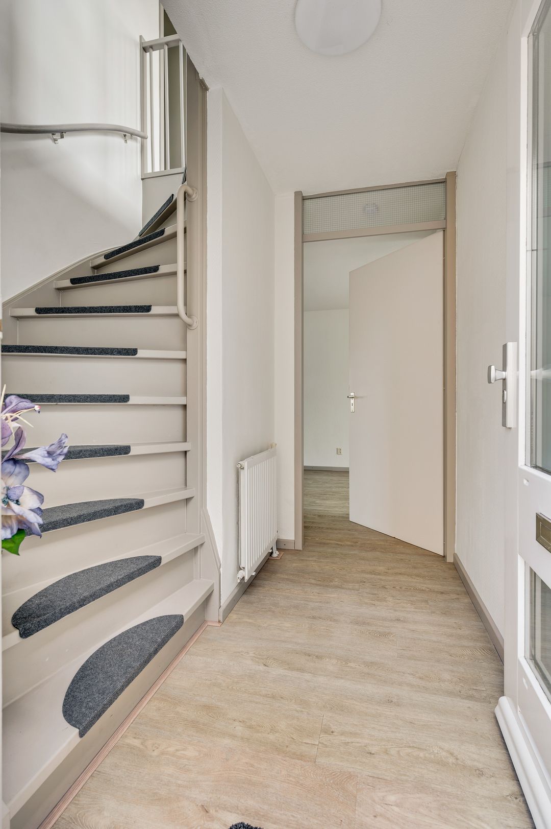 Photo 16 of Frederikstraat 32