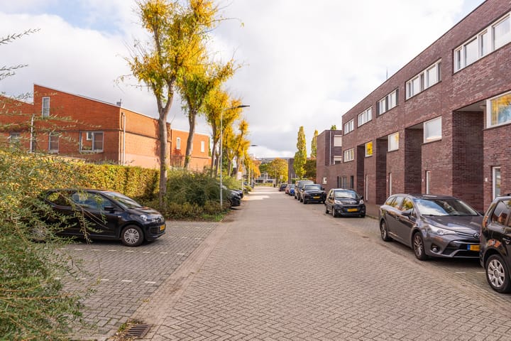 Tussenwoning te koop: Pekingsingel 15, Ijsselstein