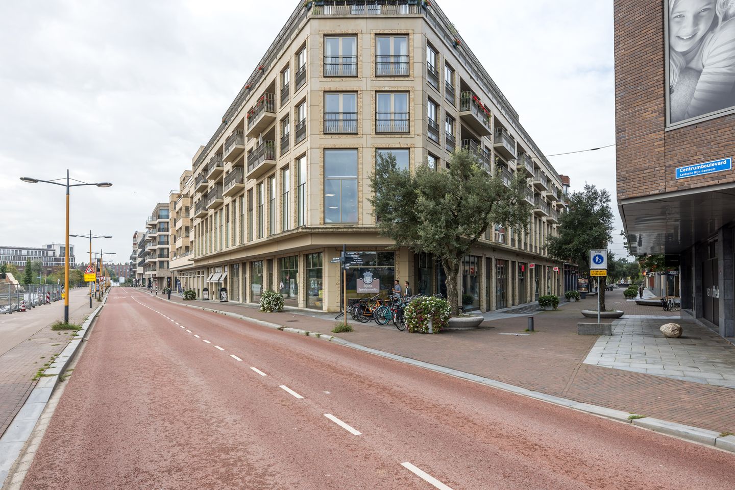 Bekijk foto 1 van Centrumboulevard 357-A
