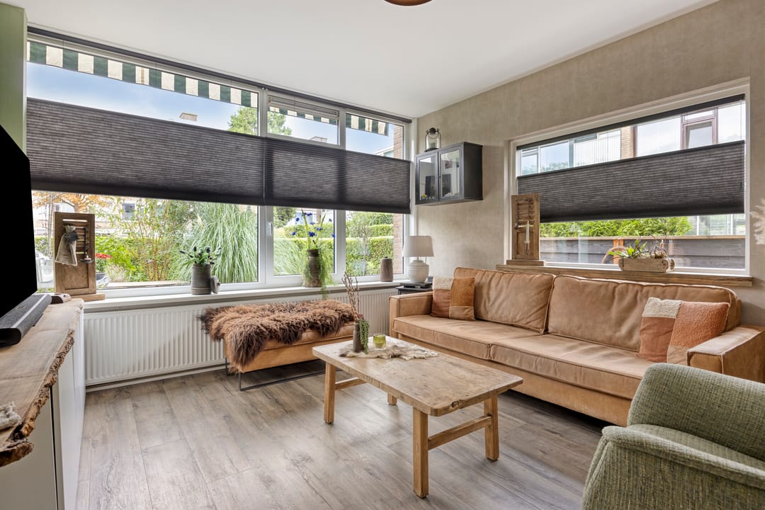 Photo 2 of Dickensstraat 32