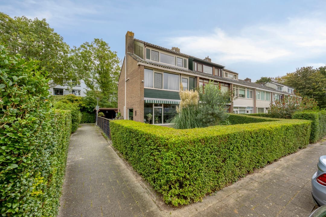 Photo 1 of Dickensstraat 32