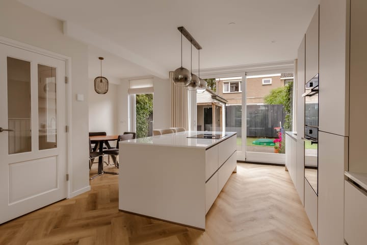 Photo 5 of Henk Oostveenstraat 8