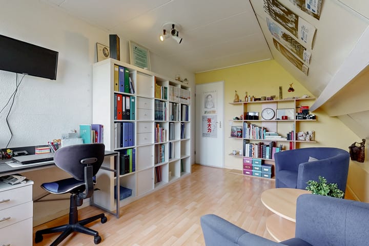 Twee-onder-één-kap te koop: Winterkade 27, Leiderdorp